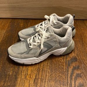 H&M Casual Sneakers